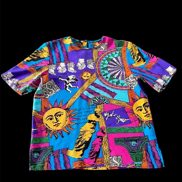 Vintage Tops - Colorful Abstract  Print Short Sleeve Top